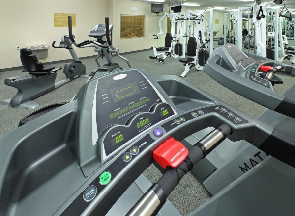 Candlewood Suites West Little Rock image 11