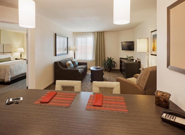 Candlewood Suites West Little Rock image 19
