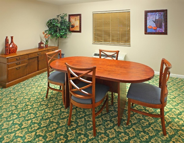 Candlewood Suites West Little Rock image 6
